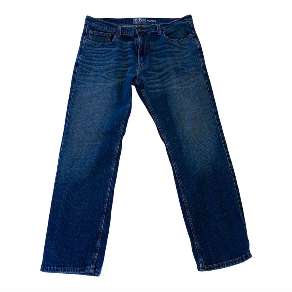 Levi’s Men’s Signature Relaxed Fit Jeans